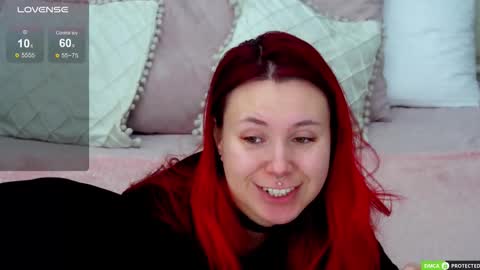 Snapshot of kimforman chatting on 12.21.25 KimForman online show from 12.21.25