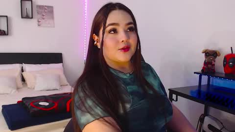 Snapshot of kimgeorgia chatting on 01.21.25 KimGeorgia online show from 01.21.25