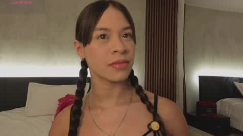 kimhilton online show from 05.23.26