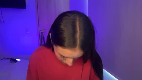 Snapshot of kimmi_foxy chatting on 05.19.26 kimmi online show from 05.19.26