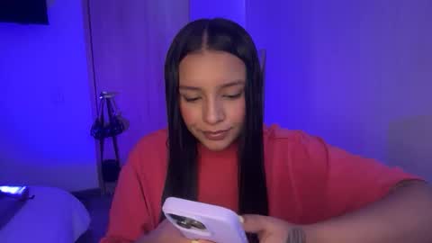 Snapshot of kimmi_foxy chatting on 05.29.26 kimmi online show from 05.29.26