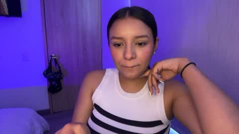 Snapshot of kimmi_foxy chatting on 06.22.26 kimmi online show from 06.22.26