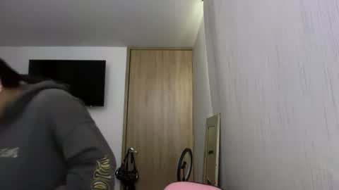 Snapshot of kimmi_foxy chatting on 06.27.26 kimmi online show from 06.27.26