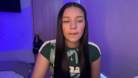 Snapshot of kimmi_foxy chatting on 07.22.26 kimmi online show from 07.22.26