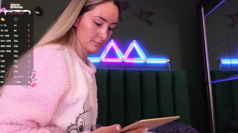 Snapshot of kimmie_ chatting on 12.22.24 Kimmie online show from 12.22.24