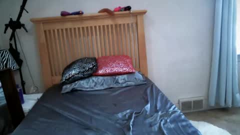 Snapshot of kimmitay chatting on 02.17.25 Kimmi Taylor online show from 02.17.25