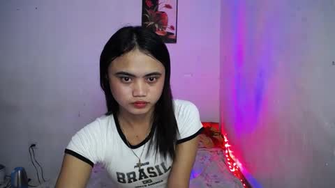 Snapshot of kimmy_fuckinggreat chatting on 12.02.24 kim ejara online show from 12.02.24