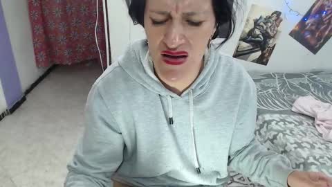 Snapshot of kimmy_sander1 chatting on 12.09.24 Kimmy online show from 12.09.24