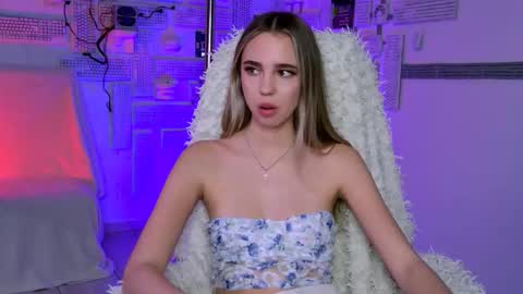 Snapshot of kimporins chatting on 03.20.26 kimporins online show from 03.20.26