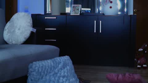 KimSkye online show from 12.29.24