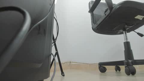 Kim Thompson online show from 12.18.24