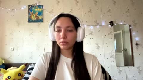 Snapshot of kinacolton chatting on 05.19.26 Jenny online show from 05.19.26