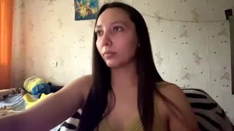 Snapshot of kinacolton chatting on 06.14.26 Jenny online show from 06.14.26