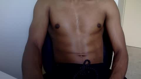 Snapshot of kinda_horny_right_now chatting on 01.05.25 Isaac online show from 01.05.25