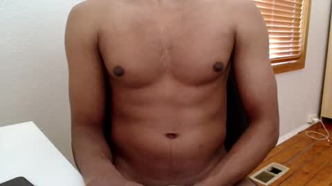 Snapshot of kinda_horny_right_now chatting on 11.11.25 Isaac online show from 11.11.25