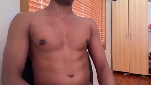 Snapshot of kinda_horny_right_now chatting on 11.22.25 Isaac online show from 11.22.25