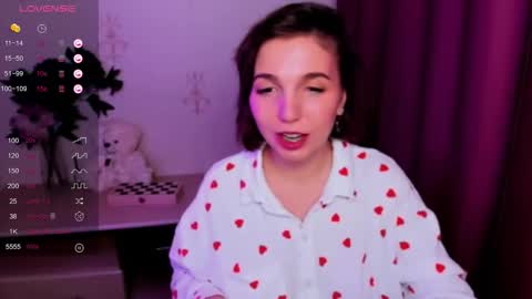 Hazel online show from 11.15.25