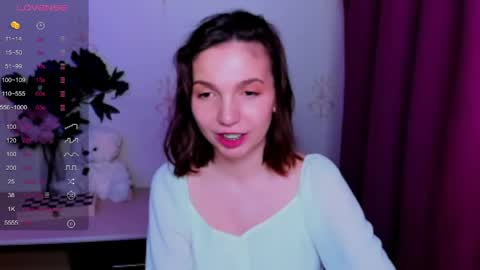 Hazel online show from 04.23.26