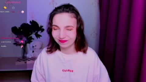 Hazel online show from 04.26.26