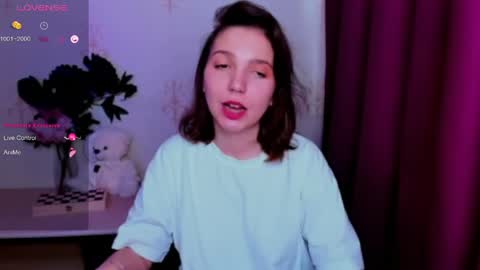 Hazel online show from 04.28.26