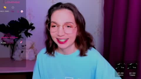 Hazel online show from 06.07.26