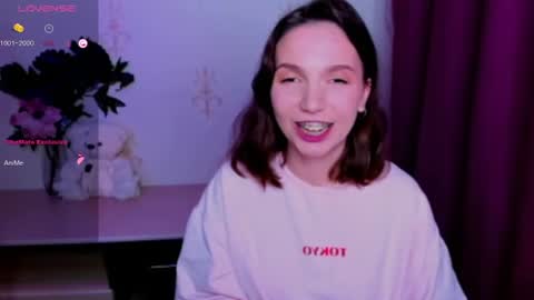 Hazel online show from 06.12.26