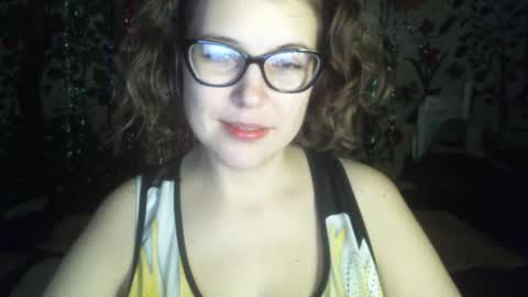 Snapshot of kindsweet chatting on 11.26.25 kindsweet online show from 11.26.25