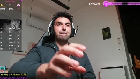 Snapshot of king7045 chatting on 02.01.25 king7045 online show from 02.01.25