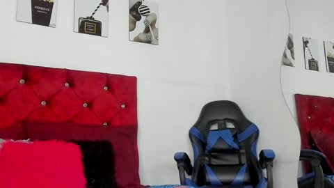 Snapshot of king_ares1 chatting on 05.12.26 king_ares1 online show from 05.12.26