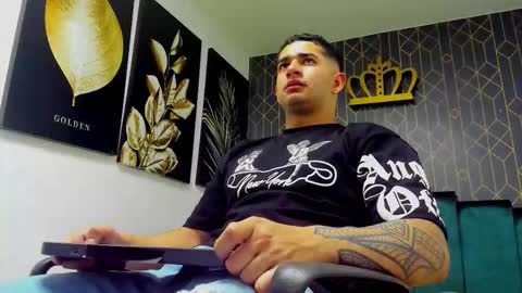 Angel Falconer online show from 09.14.25