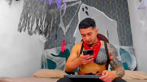 Angel Falconer online show from 10.10.25