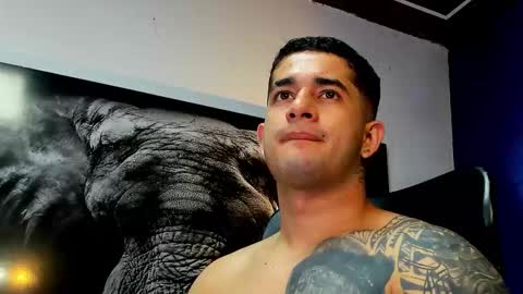 Angel Falconer online show from 11.30.25