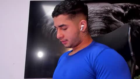 Angel Falconer online show from 12.05.25