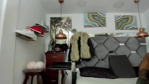 HOT MEN BLACK online show from 02.09.25