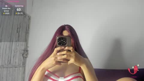 Snapshot of king_sex93perron chatting on 01.17.25 Valeska y Deivi online show from 01.17.25