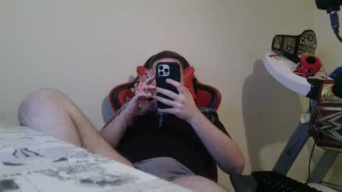 Snapshot of kingadonisss chatting on 10.28.25 kingadonisss online show from 10.28.25