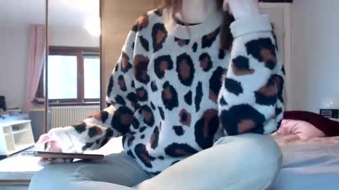 sexysexyhotwetpinkredpussy online show from 04.29.26