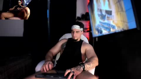 King Bear online show from 01.27.25