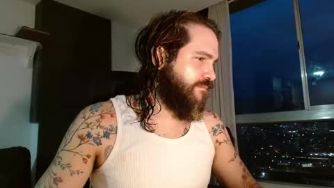 Snapshot of kingcat420 chatting on 11.19.25 Jake online show from 11.19.25