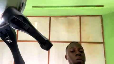 Snapshot of kingdavidmaster chatting on 12.28.24 King online show from 12.28.24