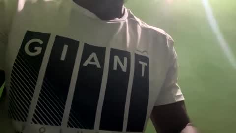 Snapshot of kingdavidmaster chatting on 03.01.25 King online show from 03.01.25