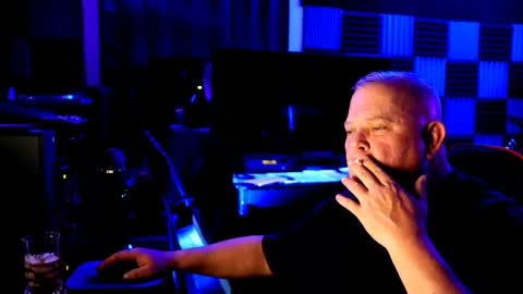 King James VIII online show from 01.04.25