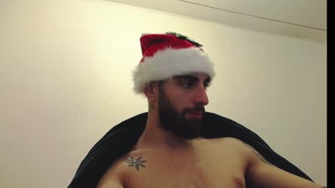 Snapshot of kingkarlos_ chatting on 12.24.24 KingKarlos online show from 12.24.24