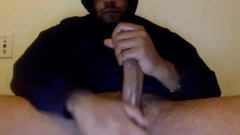 Snapshot of kingkumz1 chatting on 11.09.25 king online show from 11.09.25