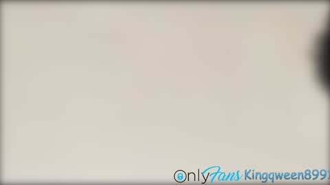 Snapshot of kingqween8991 chatting on 01.18.25 Qweenebony online show from 01.18.25