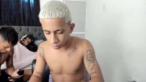 Snapshot of kings_latins chatting on 11.26.25 DOMINANT ALPHA KINGS online show from 11.26.25