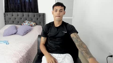 Snapshot of kings_latins chatting on 12.01.25 DOMINANT ALPHA KINGS online show from 12.01.25