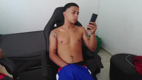 DOMINANT ALPHA KINGS online show from 04.23.26