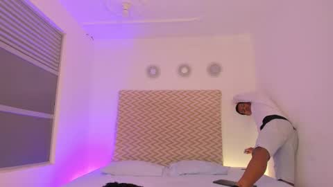 sebastian online show from 10.31.25