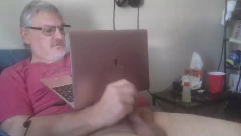 Snapshot of kingtongue10 chatting on 02.16.26 kingtongue10 online show from 02.16.26